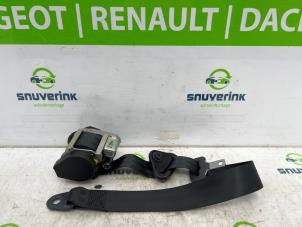 Skontrolowane Pas bezpieczenstwa lewy przód Renault Master IV (FV) 2.3 dCi 125 16V FWD Cena € 181,50 Z VAT oferowane przez Snuverink Autodemontage