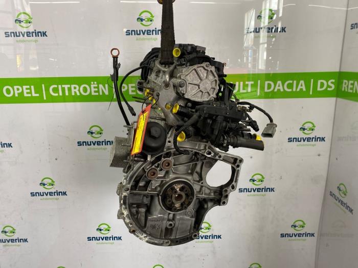 Engine from a Citroën C4 Picasso (3D/3E) 1.6 e-HDi 115 2013