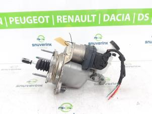 Usagé Cylindre de frein principal Renault Arkana (RJLL) 1.6 E-Tech 145 16V Prix € 450,00 Règlement à la marge proposé par Snuverink Autodemontage