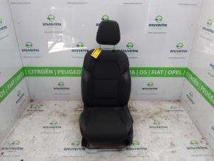 Używane Fotel lewy Renault Arkana (RJLL) 1.6 E-Tech 145 16V Cena na żądanie oferowane przez Snuverink Autodemontage