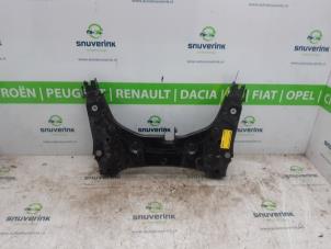 Usagé Faux châssis Renault Arkana (RJLL) 1.6 E-Tech 145 16V Prix sur demande proposé par Snuverink Autodemontage