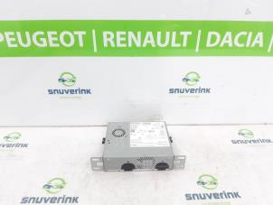Usagé Radio Renault Arkana (RJLL) 1.6 E-Tech 145 16V Prix € 215,00 Règlement à la marge proposé par Snuverink Autodemontage
