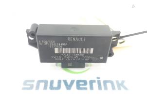 Used PDC Module Renault Arkana (RJLL) 1.6 E-Tech 145 16V Price € 30,00 Margin scheme offered by Snuverink Autodemontage