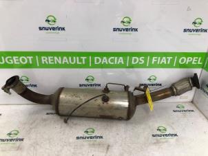 Used Particulate filter Renault Trafic New (FL) 2.0 dCi 16V 90 Price on request offered by Snuverink Autodemontage