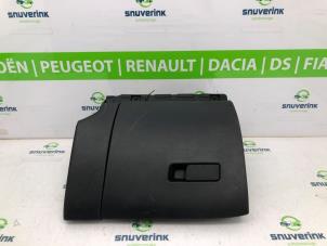 Used Glovebox Jeep Compass (MP) 1.4 Multi Air2 16V 4x4 Price on request offered by Snuverink Autodemontage