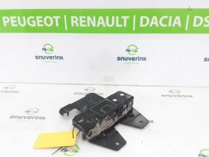 Used Support (miscellaneous) Renault Arkana (RJLL) 1.6 E-Tech 145 16V Price on request offered by Snuverink Autodemontage