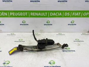 Used Wiper motor + mechanism Fiat Fiorino (225) 1.3 JTD 16V Multijet Price € 145,00 Margin scheme offered by Snuverink Autodemontage