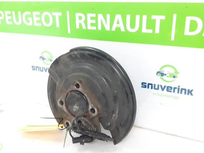 Rear wheel bearing from a Renault Arkana (RJLL) 1.6 E-Tech 145 16V 2022