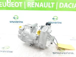 Used Air conditioning pump Renault Arkana (RJLL) 1.6 E-Tech 145 16V Price € 550,00 Margin scheme offered by Snuverink Autodemontage