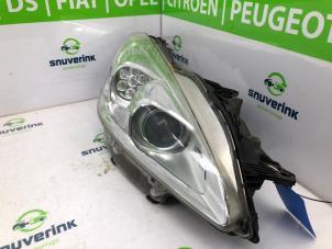 Używane Reflektor prawy Peugeot 508 SW (8E/8U) 1.6 THP 16V Cena € 400,00 Procedura marży oferowane przez Snuverink Autodemontage