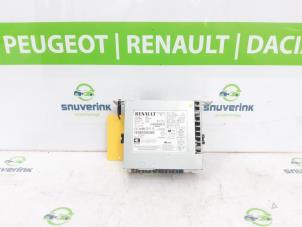 Usagé Radio Renault Kadjar (RFEH) 1.3 TCE 140 FAP 16V Prix € 430,00 Règlement à la marge proposé par Snuverink Autodemontage