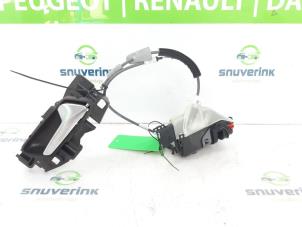 Used Rear door mechanism 4-door, right Opel Corsa F (UB/UH/UP) 1.2 12V 75 Price € 55,00 Margin scheme offered by Snuverink Autodemontage