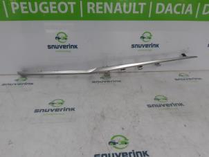 Used Dashboard part Opel Corsa F (UB/UH/UP) 1.2 12V 75 Price on request offered by Snuverink Autodemontage