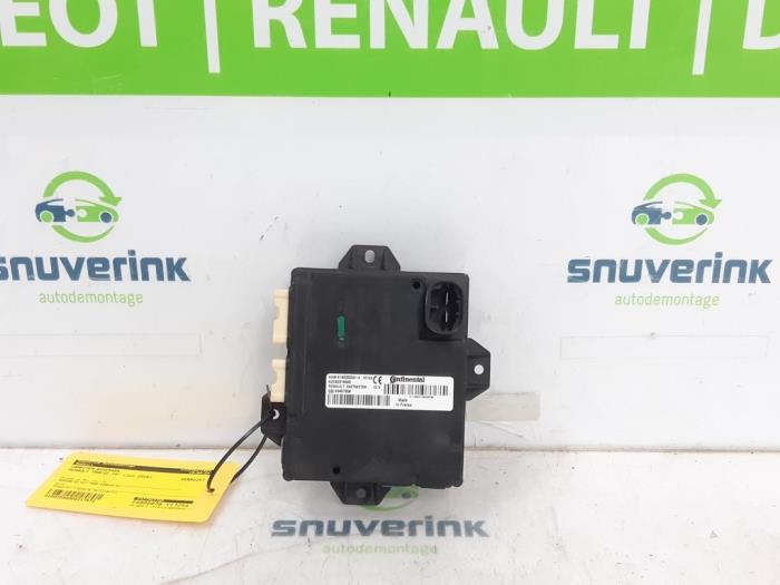 Used Computer, miscellaneous Renault Trafic (1FL/2FL/3FL/4FL) 1.6 dCi 90 Price € 81,68 Inclusive VAT offered by Snuverink Autodemontage