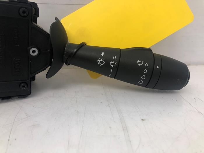 Wiper switch from a Renault Trafic (1FL/2FL/3FL/4FL) 2.0 dCi 16V 120 2019