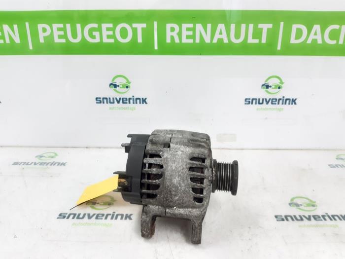 Gebrauchte Dynamo Renault Trafic (1FL/2FL/3FL/4FL) 1.6 dCi 90 Preis € 78,65 Mit Mehrwertsteuer angeboten von Snuverink Autodemontage