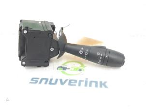 Used Wiper switch Renault Trafic (1FL/2FL/3FL/4FL) 1.6 dCi 90 Price on request offered by Snuverink Autodemontage