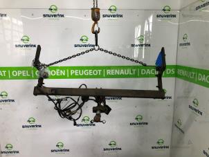 Usagé Crochet d'attelage Peugeot 207 SW (WE/WU) 1.6 16V Prix sur demande proposé par Snuverink Autodemontage