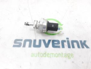 Used Particulate filter sensor Renault Trafic (1FL/2FL/3FL/4FL) 1.6 dCi 90 Price on request offered by Snuverink Autodemontage