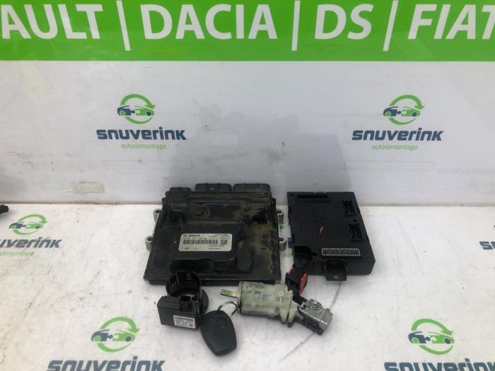 Used Engine management computer Renault Trafic (1FL/2FL/3FL/4FL) 2.0 dCi 16V 120 Price on request offered by Snuverink Autodemontage