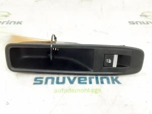 Used Electric window switch Renault Arkana (RJLL) 1.6 E-Tech 145 16V Price € 30,00 Margin scheme offered by Snuverink Autodemontage