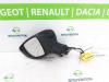 Retrovisor externo izquierda de un Renault Clio IV Estate/Grandtour (7R) 1.5 Energy dCi 90 FAP 2015