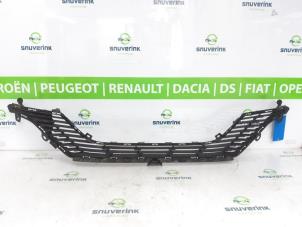 Używane Przewód powietrzny Peugeot 208 II (UB/UH/UP) e-208 Cena na żądanie oferowane przez Snuverink Autodemontage