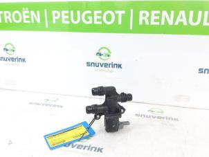 Usados Válvula eléctrica de calefactor Peugeot 208 II (UB/UH/UP) e-208 Precio de solicitud ofrecido por Snuverink Autodemontage