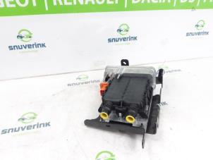Used Radiator fluid heating module Peugeot 208 II (UB/UH/UP) e-208 Price on request offered by Snuverink Autodemontage