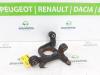 Renault Captur II (RJB) 1.6 E-Tech 160 Mangueta derecha detrás