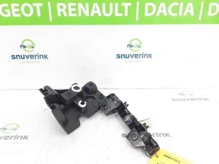 Wspornik zderzaka prawy tyl z Renault Captur II (RJB) 1.6 E-Tech 160 2023