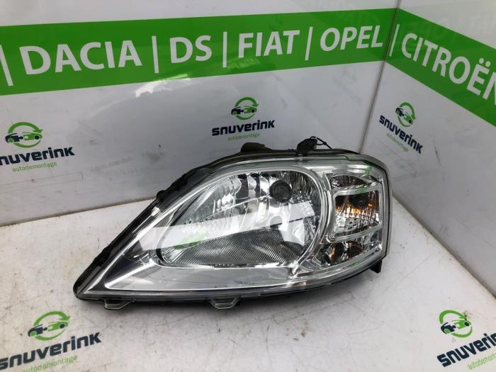 Gebrauchte Scheinwerfer links Dacia Logan MCV I (KS) 1.6 16V Preis € 107,10 Margenregelung angeboten von Snuverink Autodemontage