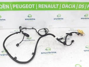 Usados Mazo de cables PDC Renault Captur II (RJB) 1.6 E-Tech 160 Precio de solicitud ofrecido por Snuverink Autodemontage