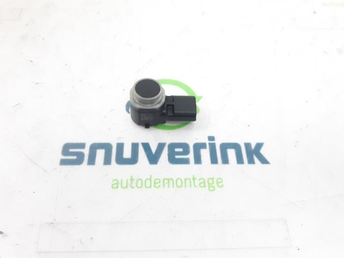 Usados Sensor PDC Renault Captur II (RJB) 1.6 E-Tech 160 Precio € 30,00 Norma de margen ofrecido por Snuverink Autodemontage