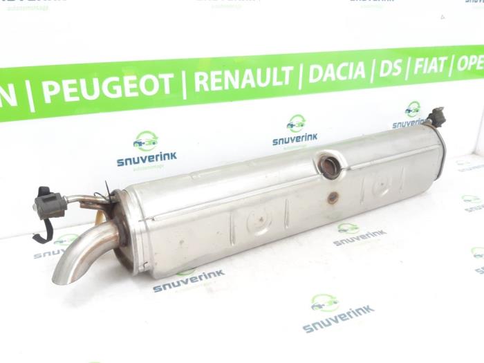 Auspuff Enddämpfer van een Renault Captur II (RJB) 1.6 E-Tech 160 2023