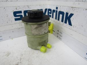 Used Power steering fluid reservoir Renault Laguna II (BG) 1.9 dCi 120 Price on request offered by Snuverink Autodemontage
