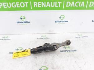 Begagnade Fäste, växellåda Renault Express 1.5 dCi 75 Pris € 36,30 Inklusive moms erbjuds av Snuverink Autodemontage