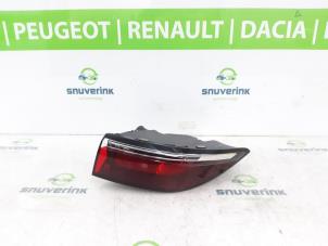 Usagé Feu arrière secondaire droit Renault Megane E-Tech (RCBB) EV60 Prix € 193,60 Prix TTC proposé par Snuverink Autodemontage