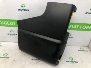 Used Rear bumper component, left Renault Trafic (1FL/2FL/3FL/4FL) 1.6 dCi 90 Price on request offered by Snuverink Autodemontage