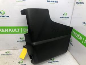 Used Rear bumper component, right Renault Trafic (1FL/2FL/3FL/4FL) 1.6 dCi 90 Price on request offered by Snuverink Autodemontage
