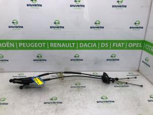 Używane Przewód przelaczajacy skrzyni biegów Peugeot 208 Cena na żądanie oferowane przez Snuverink Autodemontage