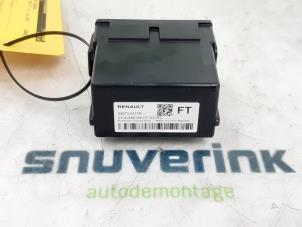 Usagé Ordinateur divers Renault Megane E-Tech (RCBB) EV60 Prix sur demande proposé par Snuverink Autodemontage