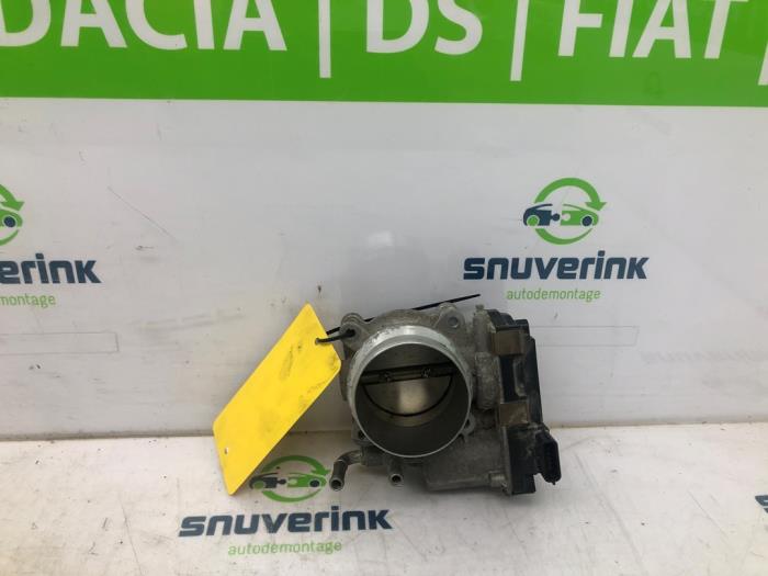 Gebrauchte Drosselklappengehäuse Renault Megane IV Estate (RFBK) 1.6 GT Energy TCE 205 EDC Preis € 95,00 Margenregelung angeboten von Snuverink Autodemontage