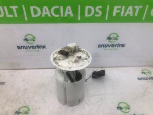 Used Electric fuel pump Renault Megane IV Estate (RFBK) 1.6 GT Energy TCE 205 EDC Price on request offered by Snuverink Autodemontage