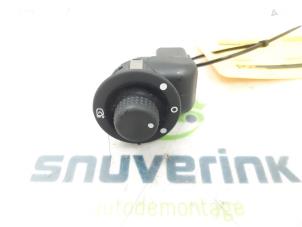 Used Mirror switch Renault Zoé (AG) R90 Price € 40,00 Margin scheme offered by Snuverink Autodemontage