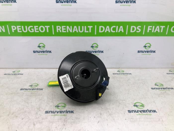 Usagé Assistant de freinage Opel Crossland (X) 1.2 Turbo 12V Prix € 55,00 Règlement à la marge proposé par Snuverink Autodemontage