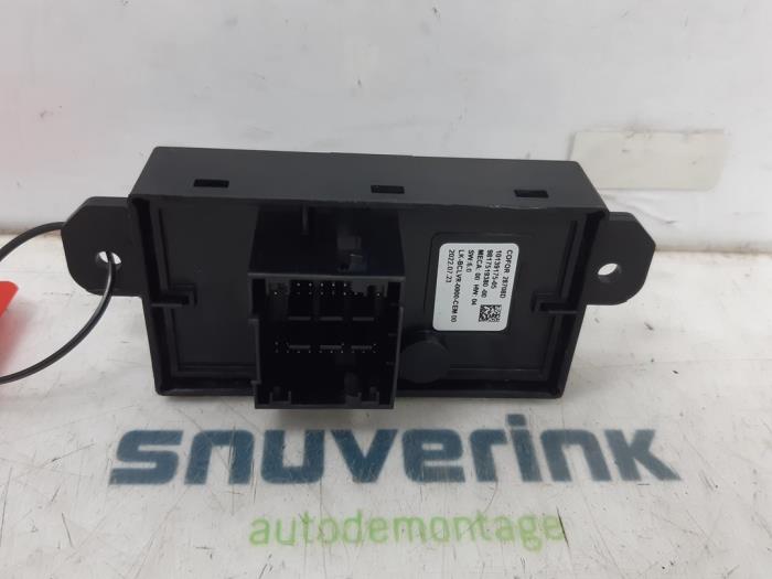 Usagé Ordinateur divers DS Automobiles DS 7 1.6 16V E-Tense 225 Prix € 54,45 Prix TTC proposé par Snuverink Autodemontage