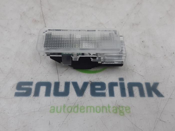 Usagé Divers DS Automobiles DS 7 1.6 16V E-Tense 225 Prix € 18,15 Prix TTC proposé par Snuverink Autodemontage