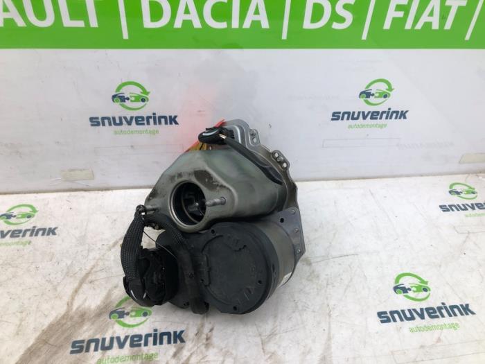 Usados Servofreno DS Automobiles DS 7 1.6 16V E-Tense 225 Precio € 229,88 IVA incluido ofrecido por Snuverink Autodemontage