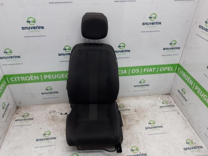Używane Fotel lewy Renault Megane III Berline (BZ) 1.6 16V Cena € 90,00 Procedura marży oferowane przez Snuverink Autodemontage